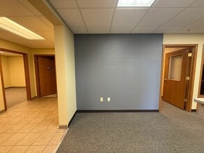 1627 4th Ave W, Monroe, WI for lease Interior Photo- Image 2 of 11
