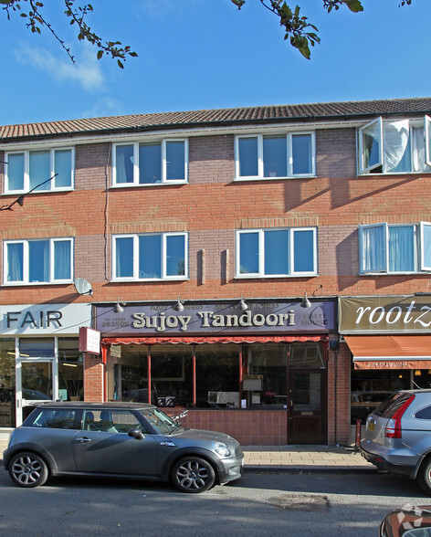 12 Main Para, Chorleywood for lease - Primary Photo - Image 1 of 2