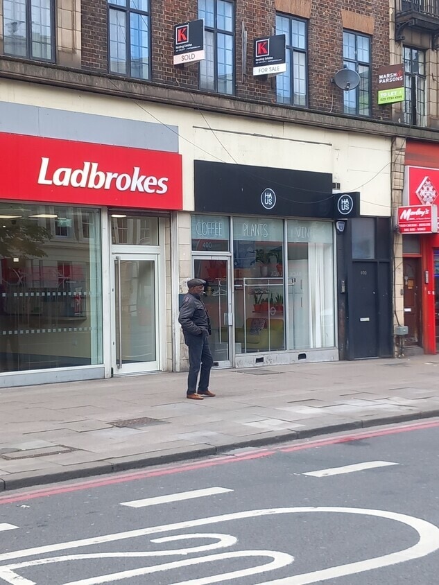 400-402 Brixton Rd, London for sale Primary Photo- Image 1 of 1