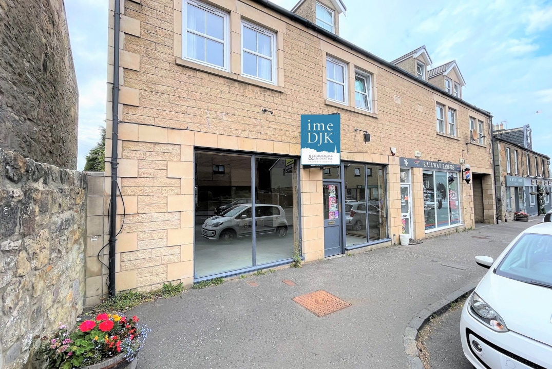 546D Lanark Rd, Juniper Green for sale Building Photo- Image 1 of 1