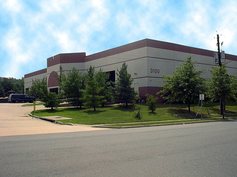 3100 Kaverton Rd, Forestville, MD for lease - Building Photo - Image 2 of 5