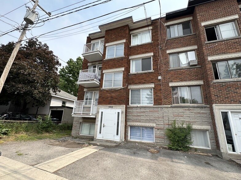 965 Rue Alfred-Laliberté, Duvernay, QC for sale - Primary Photo - Image 1 of 1