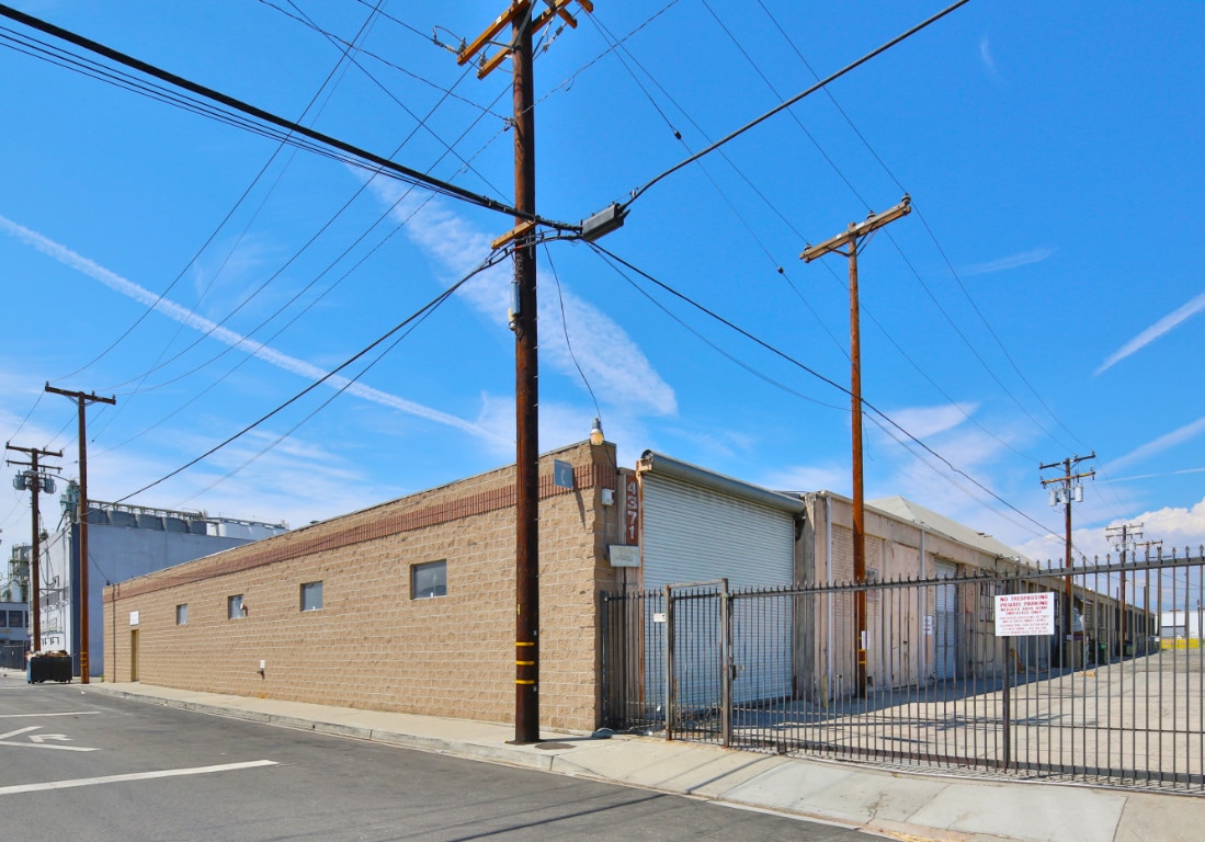 4371 E 49th St, Vernon, CA for sale Primary Photo- Image 1 of 1