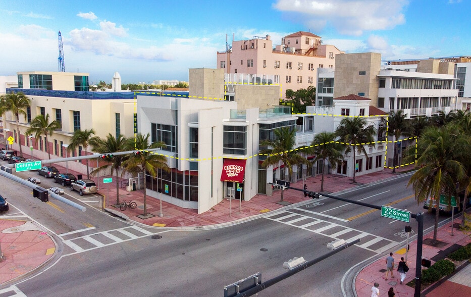 2200 Collins Ave, Miami Beach, FL for lease - Building Photo - Image 1 of 4