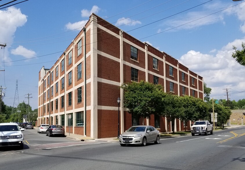 1230 W Morehead St, Charlotte, NC for sale - Building Photo - Image 2 of 34