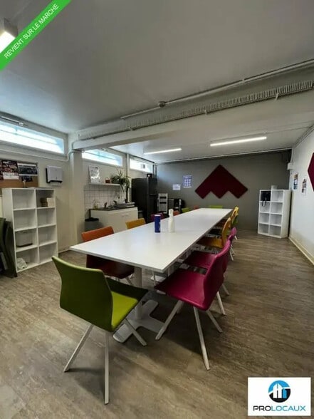 Office in Compiègne for sale - Building Photo - Image 2 of 12
