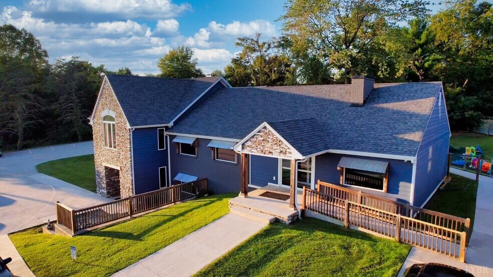 249 Laxton Rd, Lynchburg, VA 24502