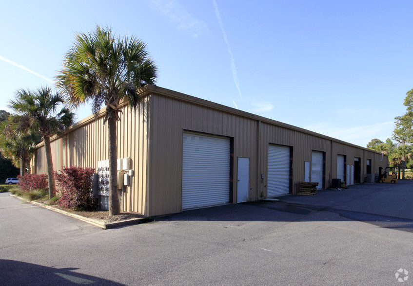 6983 N Okatie Hwy, Ridgeland, SC for lease - Building Photo - Image 2 of 11