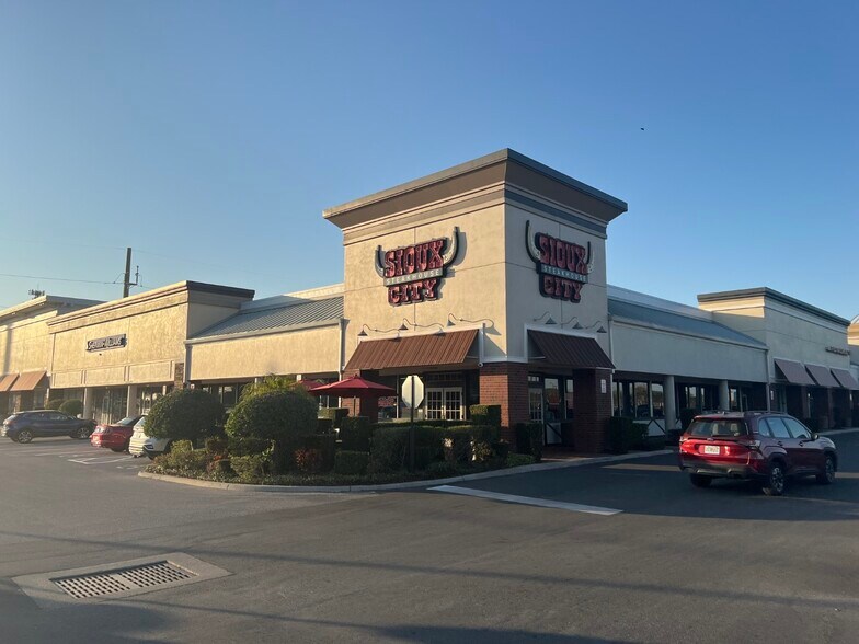 8501-8755 Little Rd, New Port Richey, FL for lease - Building Photo - Image 3 of 6