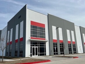 McIntyre Rd, McKinney, TX for lease Building Photo- Image 1 of 3