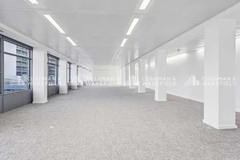 27-33 Quai Alphonse Le Gallo, Boulogne-Billancourt for lease Interior Photo- Image 1 of 4