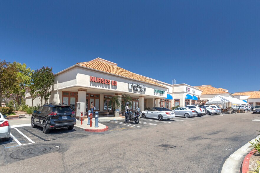 12608-12668 Sabre Springs Pky, San Diego, CA for lease - Building Photo - Image 2 of 9