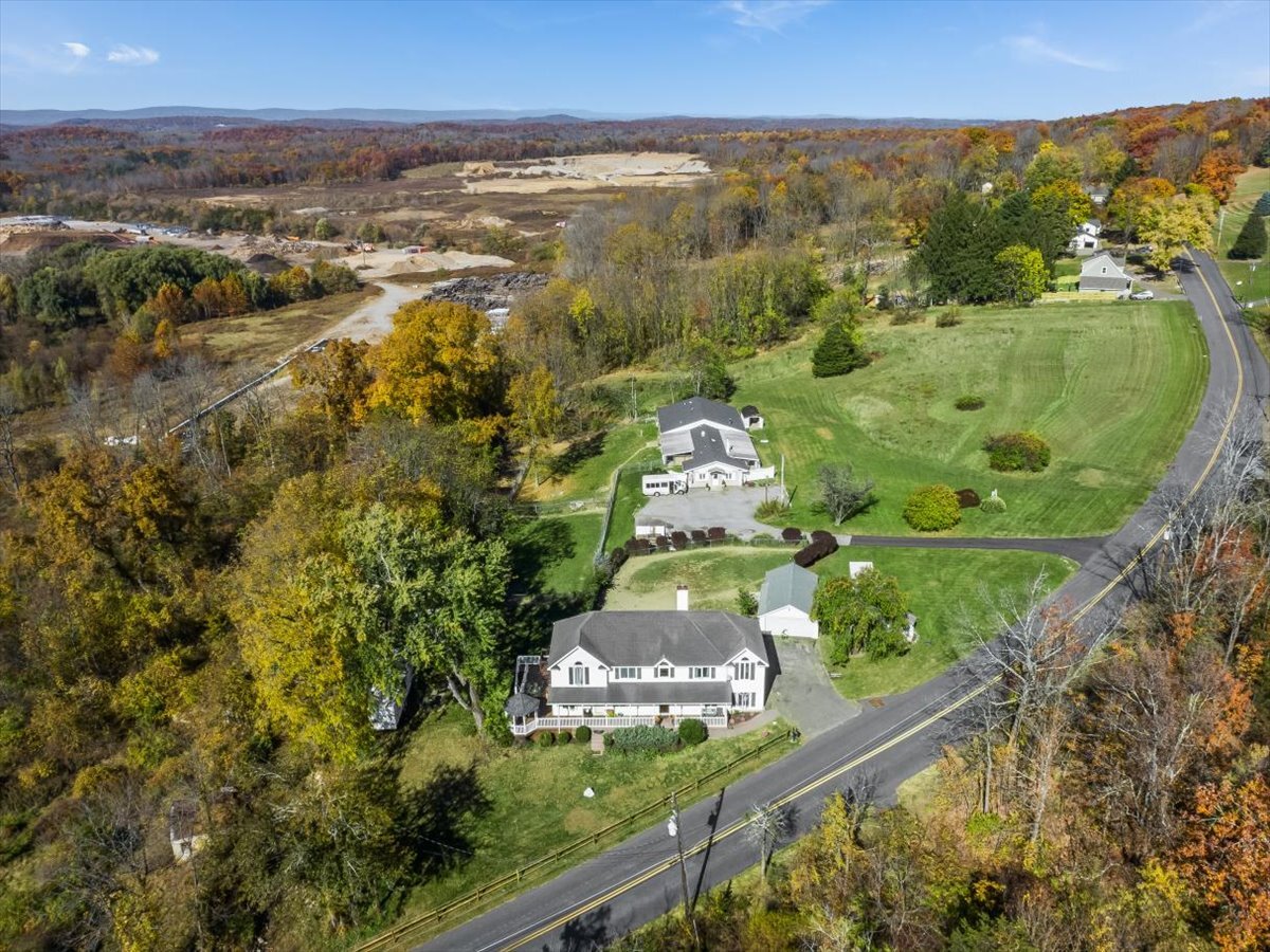 530 Houses Corner Rd, Sparta, NJ for sale Primary Photo- Image 1 of 12