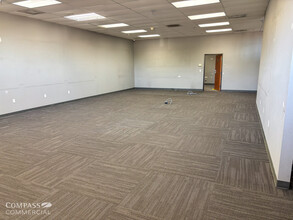 61535 S Highway 97, Bend, OR for lease Interior Photo- Image 2 of 3