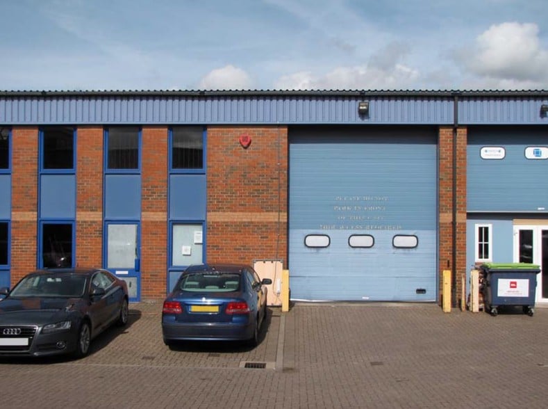 Jarman Way, Royston for lease - Building Photo - Image 2 of 3
