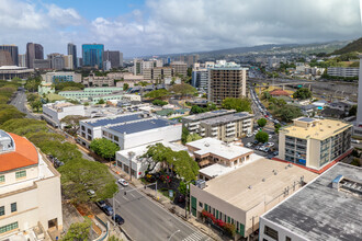 800 S Beretania St, Honolulu, HI - aerial  map view