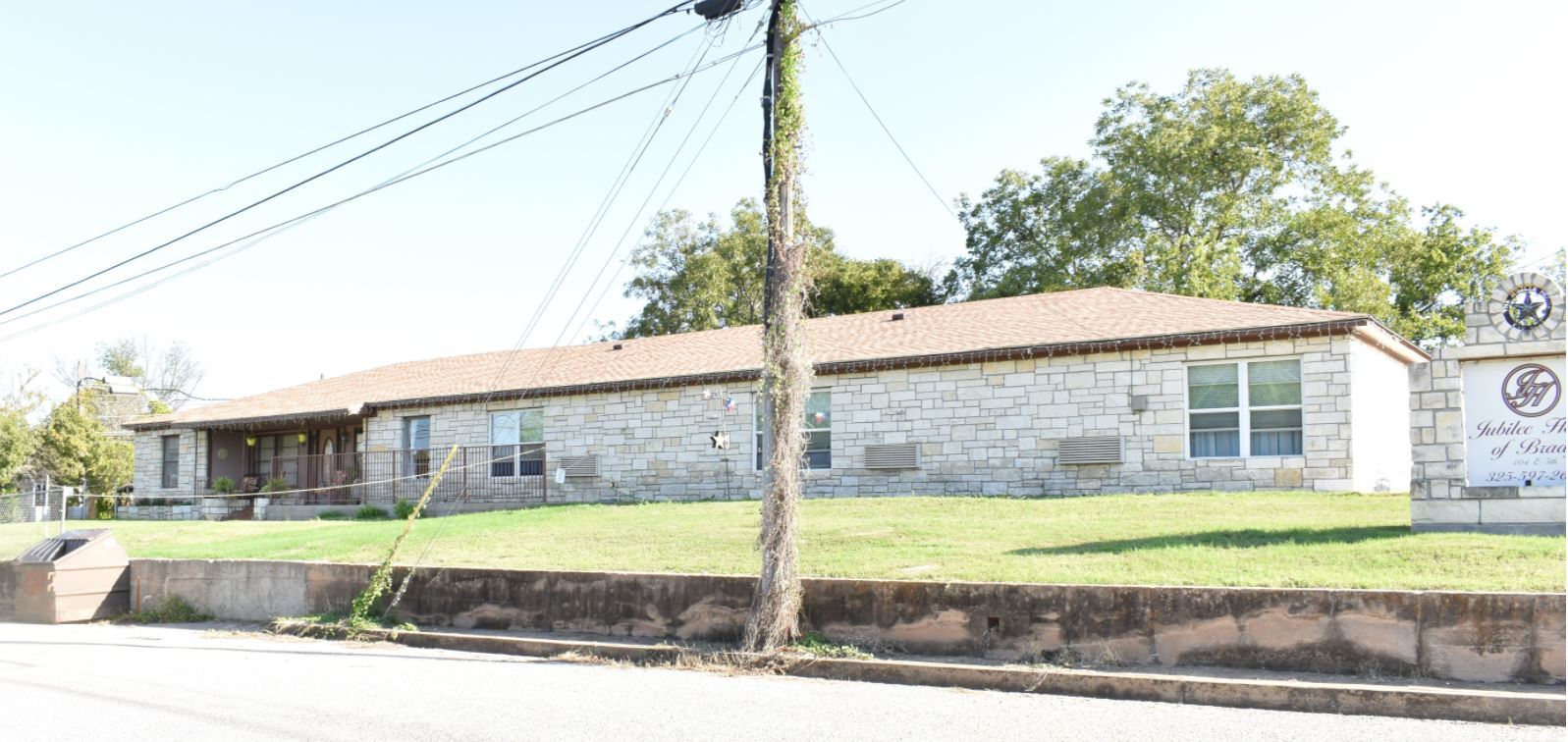 104 E 5th St, Brady, TX for sale Building Photo- Image 1 of 1