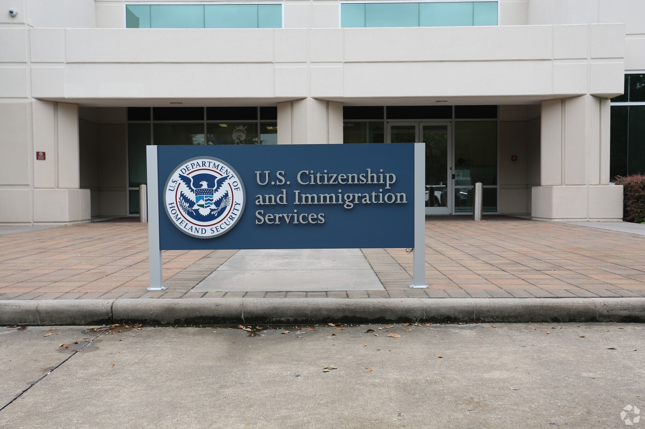 810 Gears Rd, Houston, TX 77067 Greens Crossing I