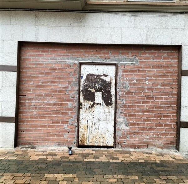 Retail in Santurde de Rioja for sale - Building Photo - Image 3 of 13