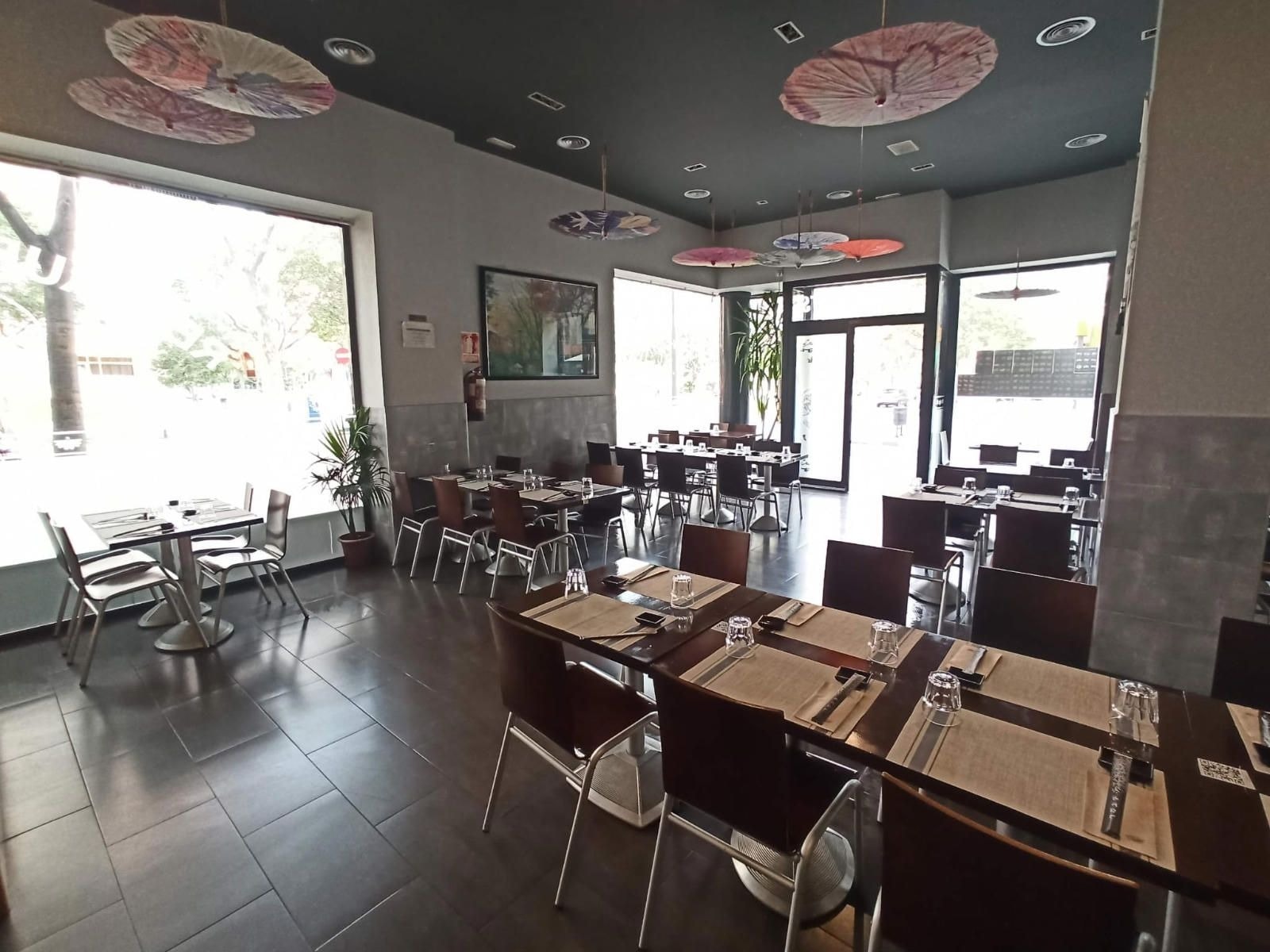 Retail in Barcelona, Barcelona for lease Interior Photo- Image 1 of 13