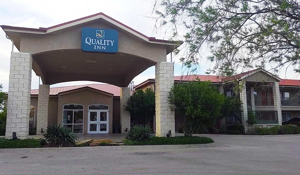 311 Highway 277 N Sonora Tx 76950 Hotel Property For Sale