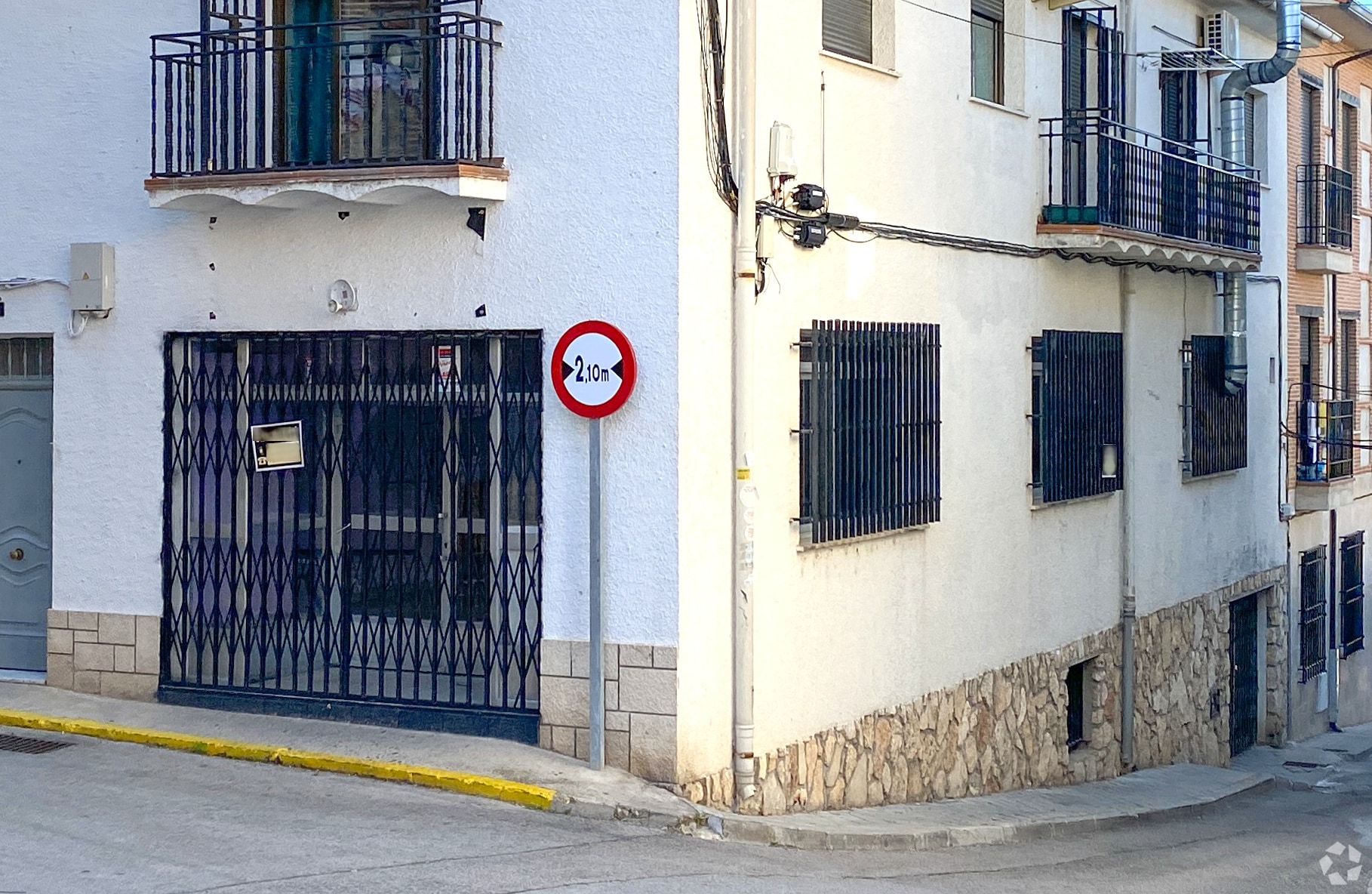 Calle Olivar, 2, Tielmes, Madrid for lease Interior Photo- Image 1 of 2