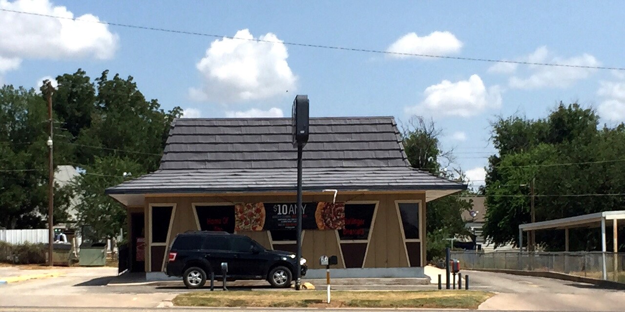 204 Broadway, Ballinger, TX for sale Primary Photo- Image 1 of 1