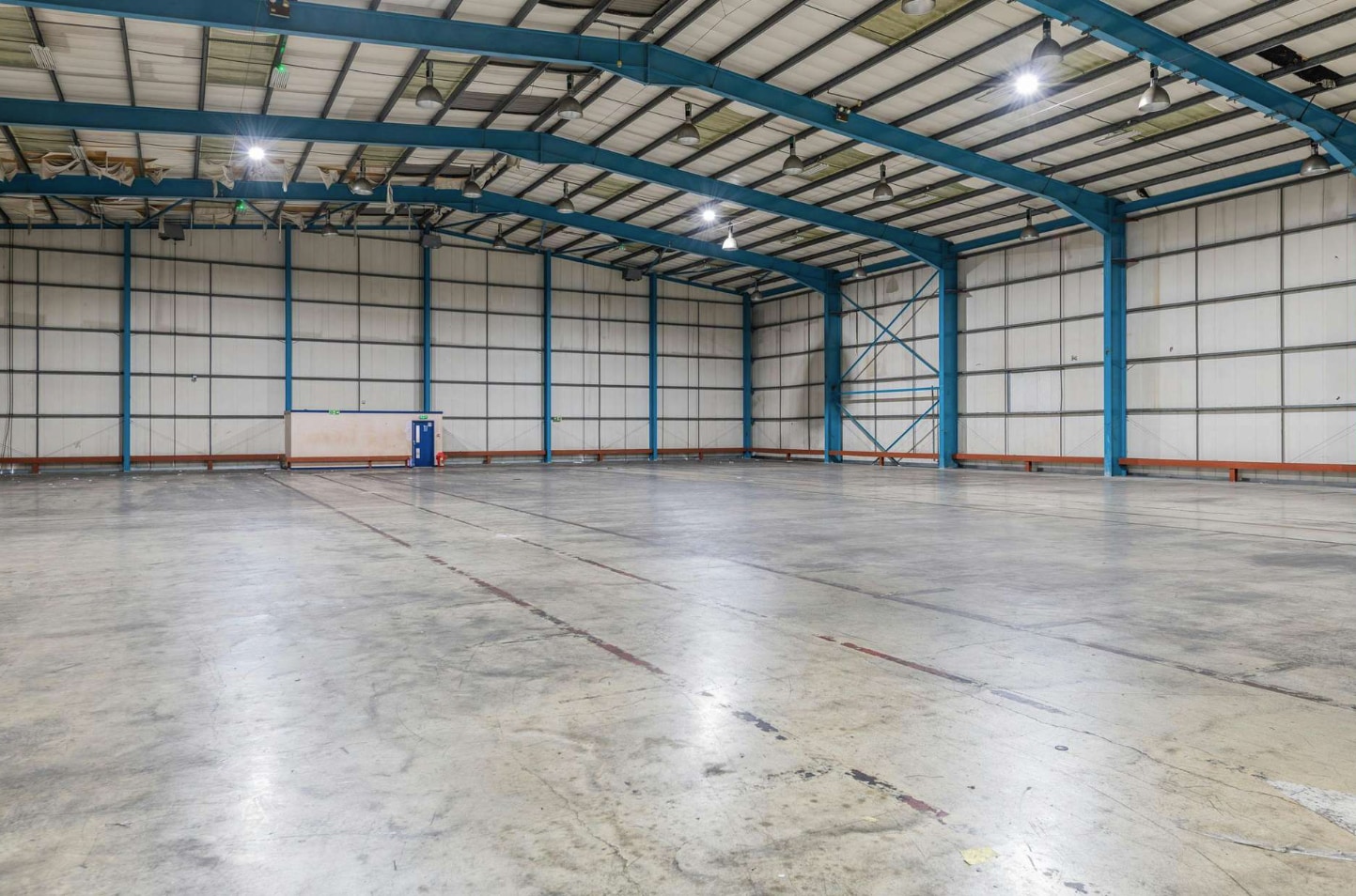 Northway Ln, Tewkesbury for lease Interior Photo- Image 1 of 2