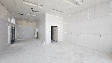 8116 California City, California City, CA for lease Building Photo- Image 2 of 4