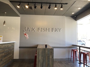 8380 Baymeadows Rd, Jacksonville, FL for lease Interior Photo- Image 2 of 4