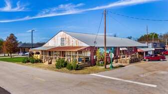 Former Restaurant & Bar - Corner Location - Commercial Kitchen