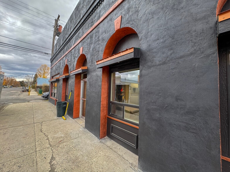 302 Missouri Ave, Deer Lodge, MT for sale - Building Photo - Image 2 of 40