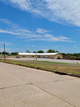 More details for 1702 SW 3rd St, Lawton, OK - Industrial for Lease