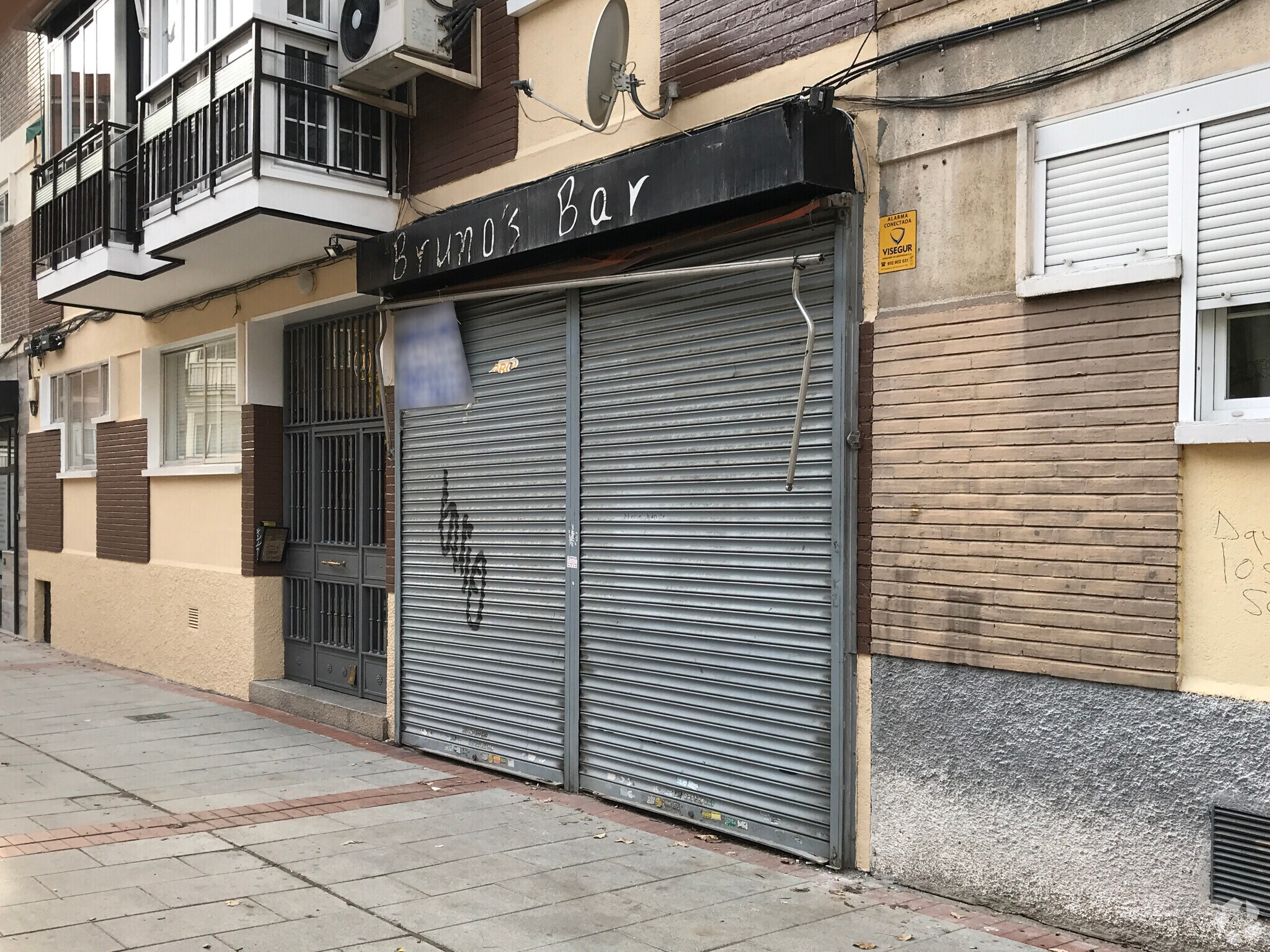 Calle Badajoz, 26, Alcorcón, Madrid for sale Primary Photo- Image 1 of 1