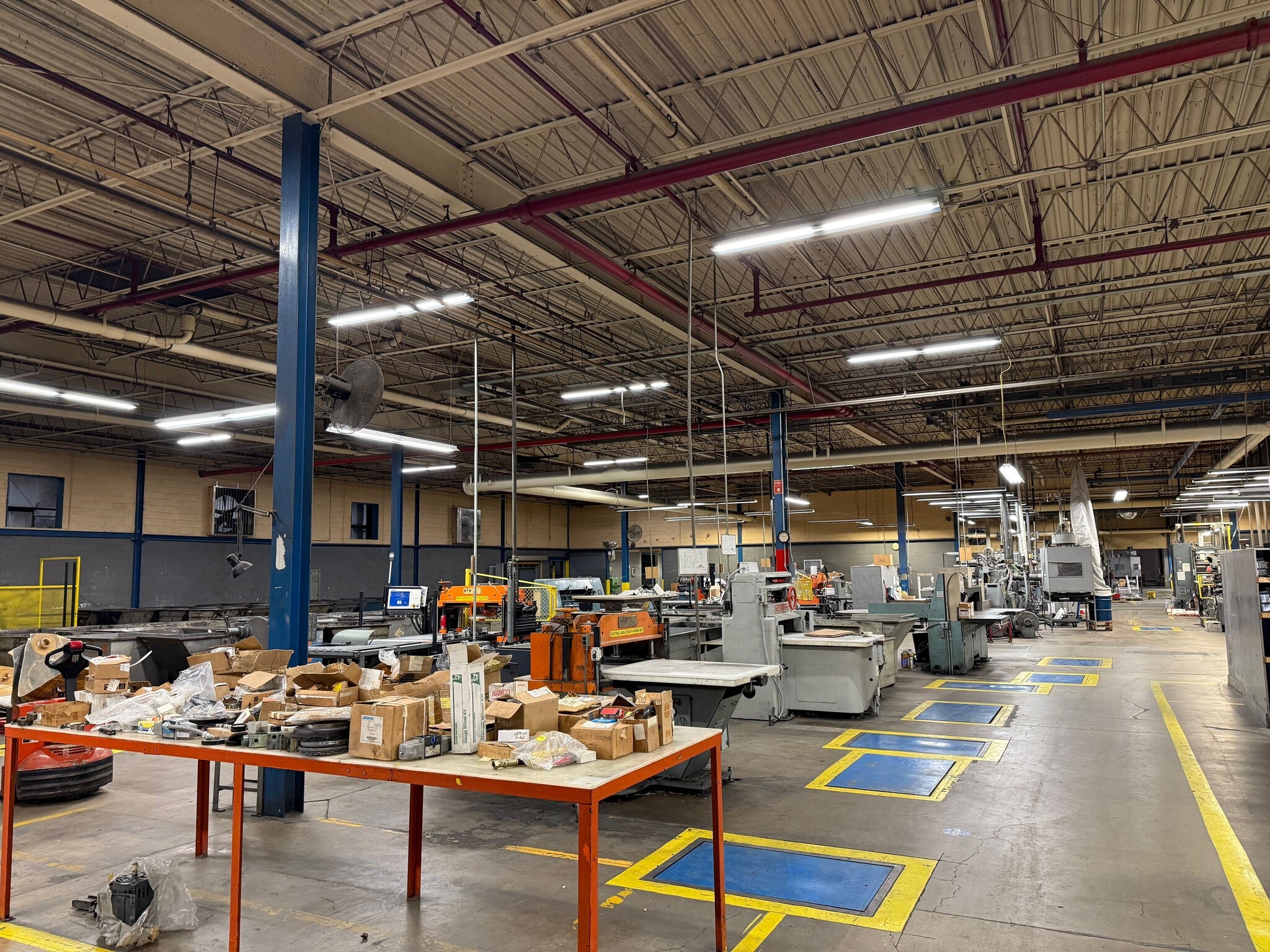 2001 Market St, Ashland, PA for sale Interior Photo- Image 1 of 28