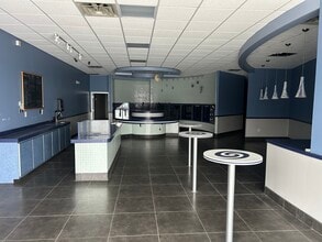 205 Bill Wigington Pky, Jasper, GA for lease Interior Photo- Image 2 of 13