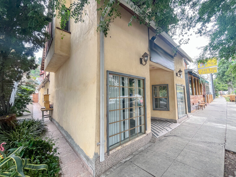 1733 Silver Lake Blvd, Los Angeles, CA for lease - Building Photo - Image 1 of 28