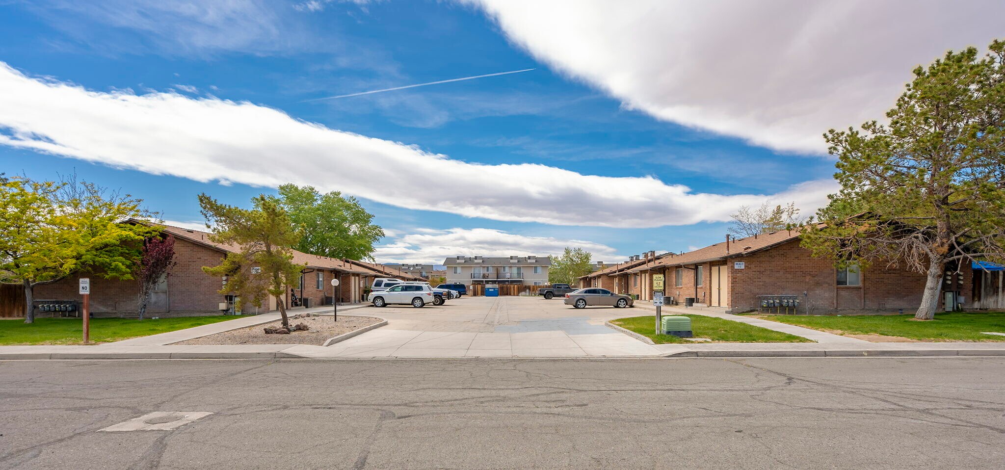 360 Jill Ct, Fernley, NV for sale Primary Photo- Image 1 of 1