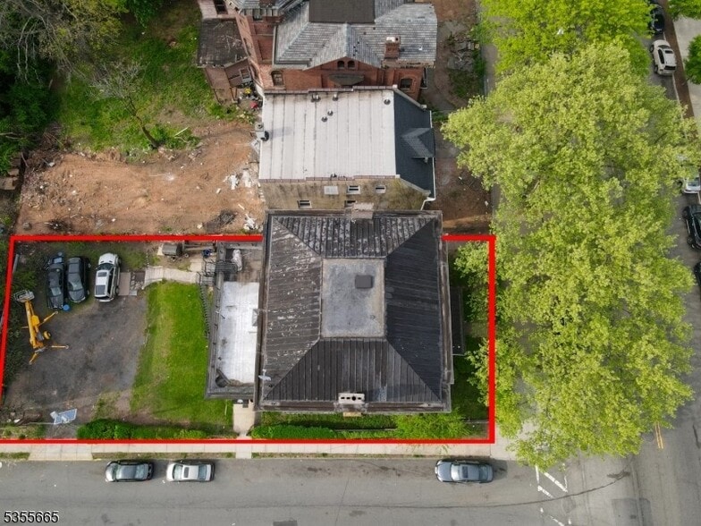 692 Dr Martin Luther King Jr Blvd, Newark, NJ for sale - Building Photo - Image 2 of 24