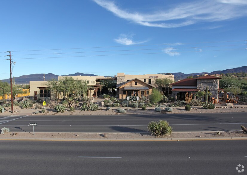 6268 E Cave Creek Rd, Cave Creek, AZ for sale - Primary Photo - Image 1 of 1