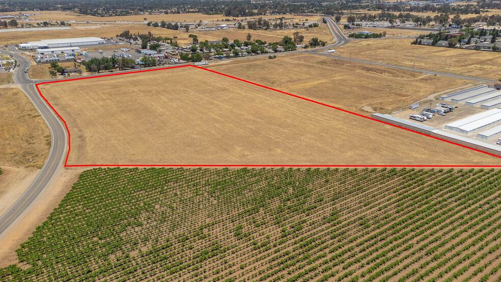 Kennedy Street and Westberry Blvd SEC & SWC, Madera, CA for sale - Building Photo - Image 3 of 5