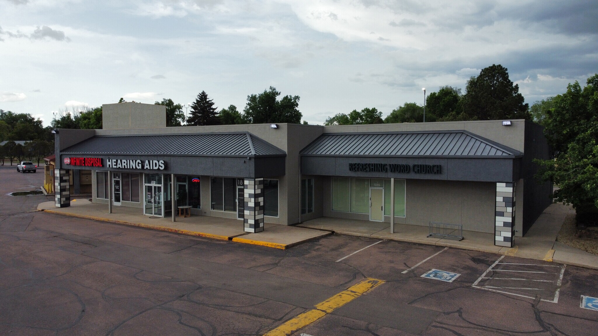 1809 N Circle Dr, Colorado Springs, CO for lease Building Photo- Image 1 of 1