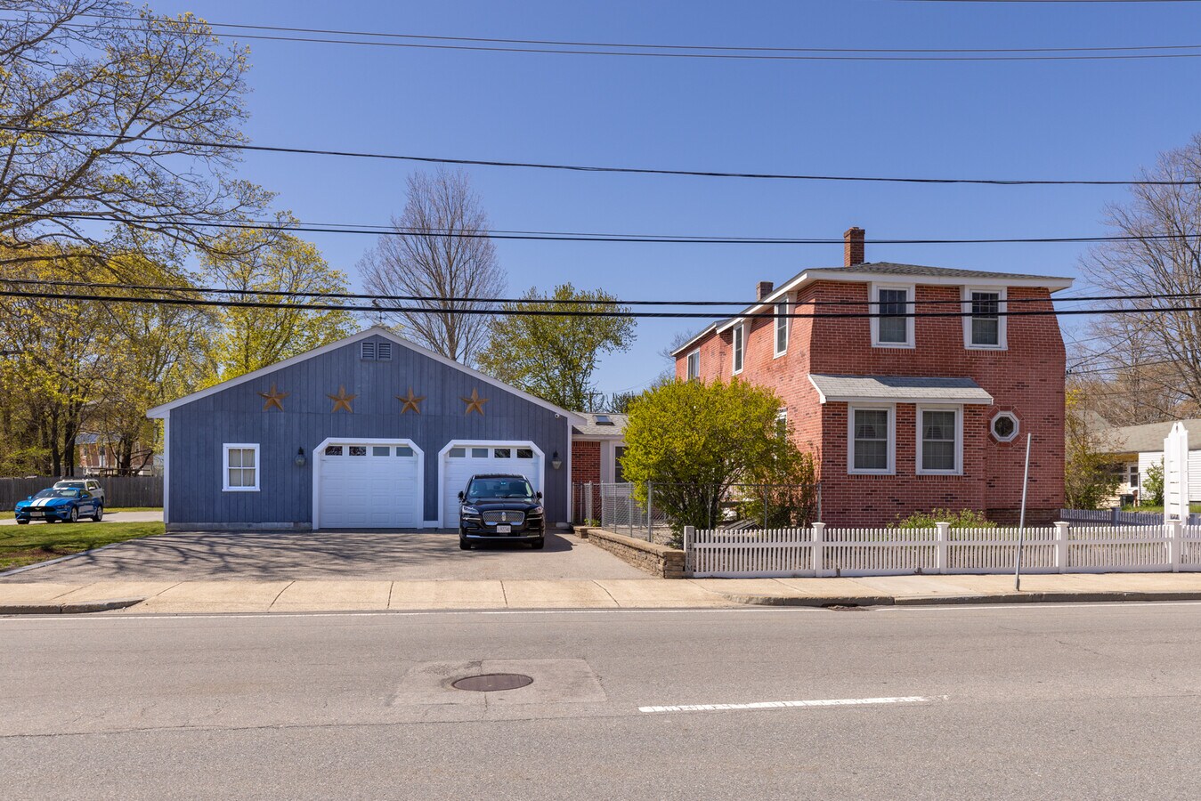14 Elm St, Salisbury, MA 01952