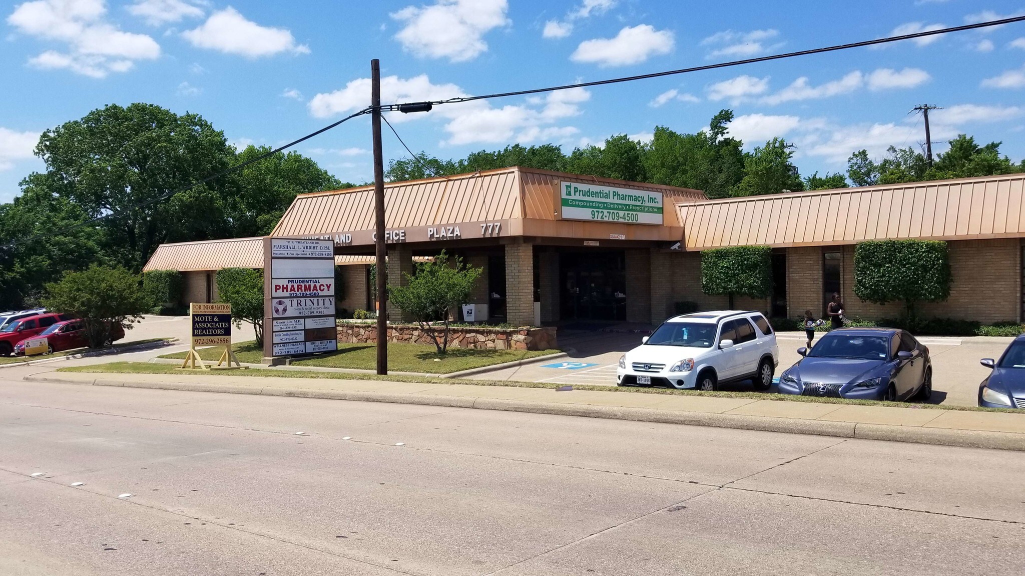 777 E Wheatland Rd, Duncanville, TX 75116 Medical for Lease