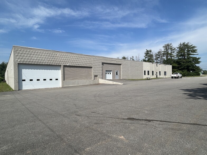 44 Industrial Park, Dover, NH for lease - Building Photo - Image 2 of 5