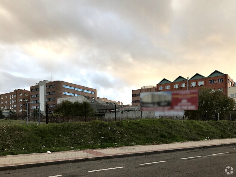 Calle de Reus, 12, Madrid, Madrid for sale - Primary Photo - Image 1 of 6