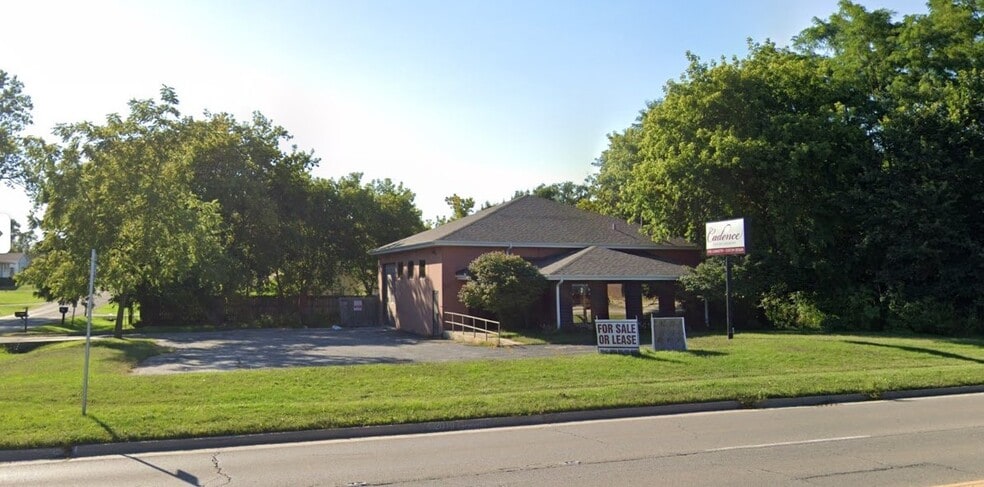 38834 N Sheridan Rd, Beach Park, IL for sale - Building Photo - Image 1 of 1