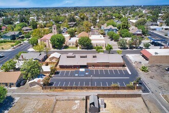 213 Center St, Hanford, CA - AERIAL map view