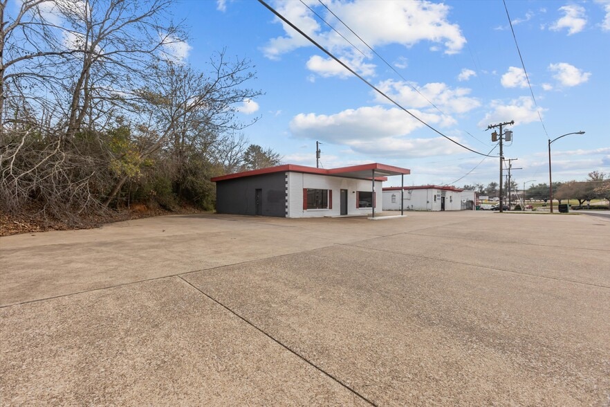 1306 HWY 155, Palestine, TX 75803 - Retail for Sale | LoopNet