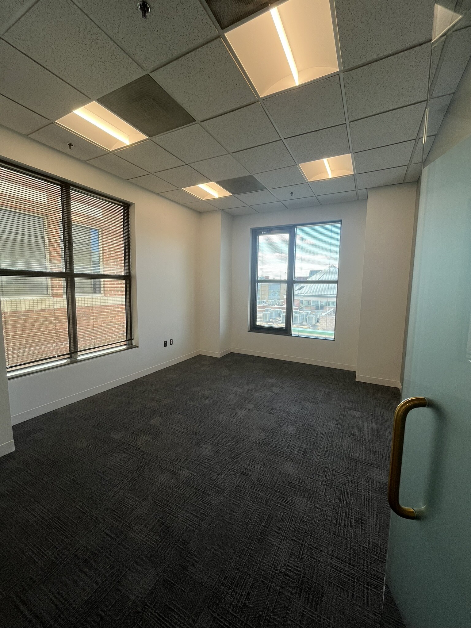 1650 King St, Alexandria, VA for lease Interior Photo- Image 1 of 7